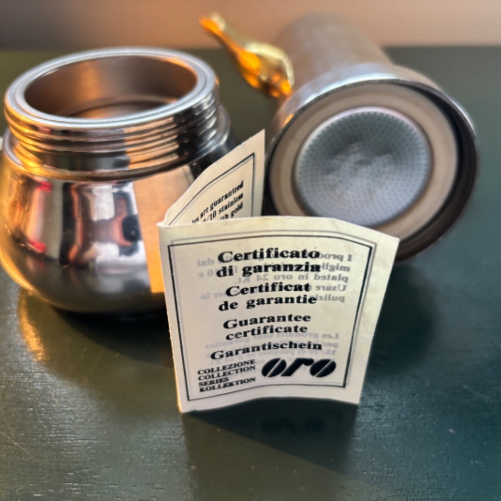 24 Karat gold plated 18/10 Stainless Steel Espresso Maker (Made in Italy) - Picture 8 of 15